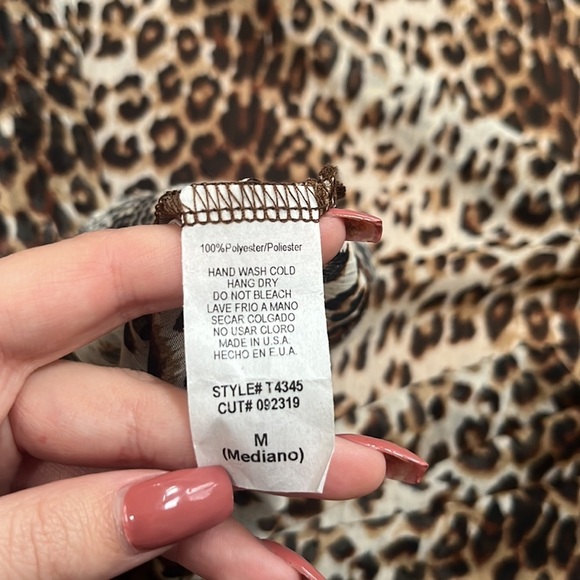 Vision Woman’s Animal Print Cardigan Size M - Picture 6 of 6